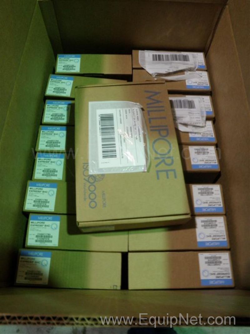 Lot of Aproximately 50 Millipore CHGE71TS3 Express SHC Hydrophilic Cartridge Filters