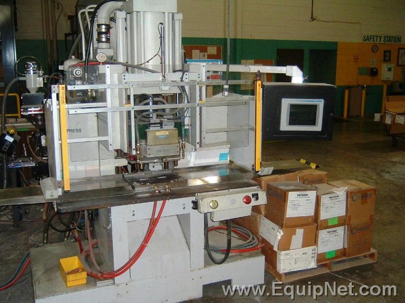 Autojector Vertical Injection Press Model HCR-90