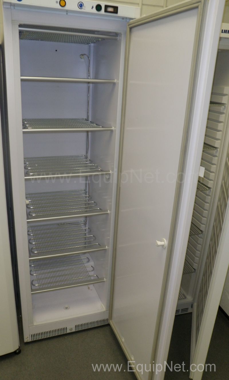 Iarp AB400N Upright Freezer
