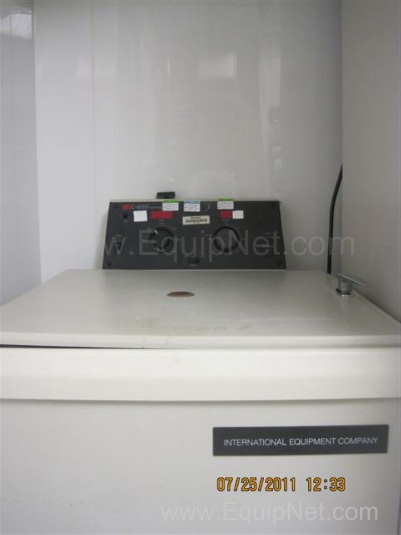 IECC-6000 Centrifuge With Swing Bucket Rotor 