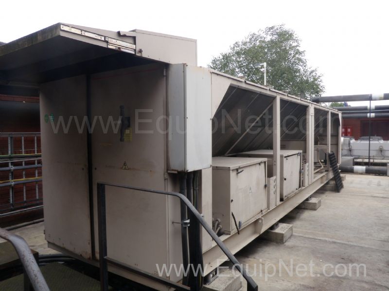Trane ECGAF428EBLM1XADM1L010100000 Skid mounted Air Cooled 1200 Kw nominal Capacity Water Chiller
