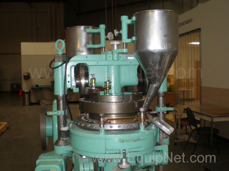 Manesty Tablet Press Model BB3B 