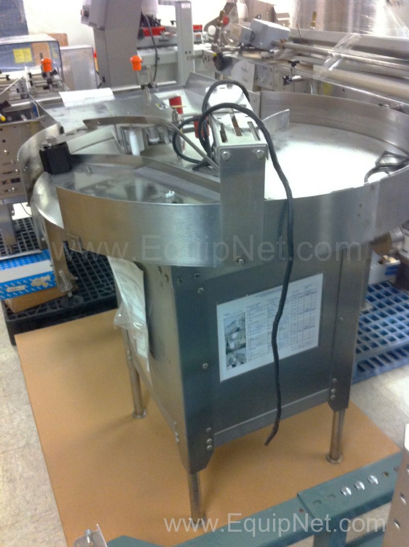 Turn Table with Tray Loader