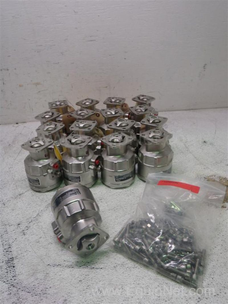 Lot of 17 Saunders EC Piston Actuators