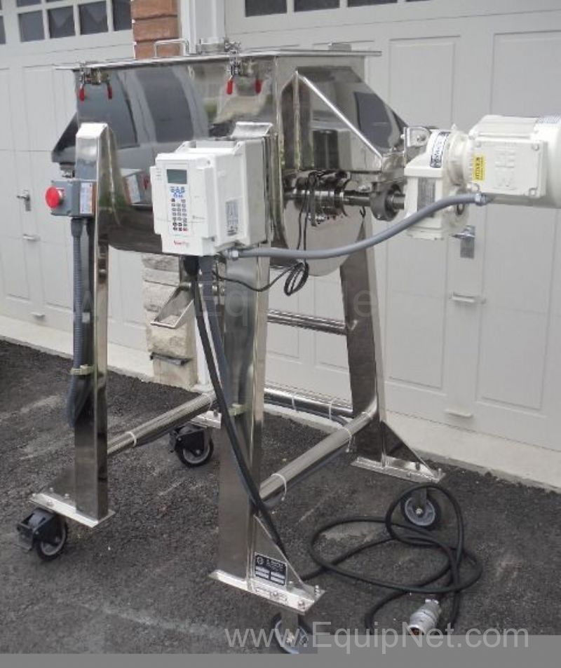 S. Howes Ribbon Blender Model S-300