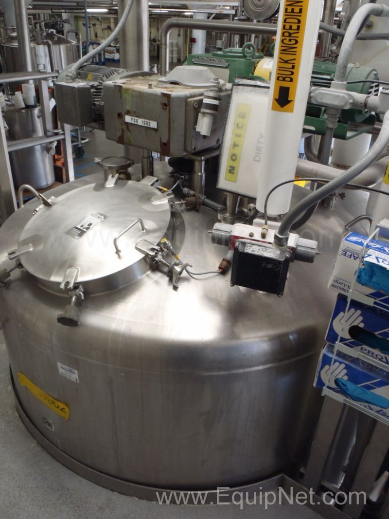 Walker 500 Gallon Stainless Steel Jacketed Mix Tank - 1002