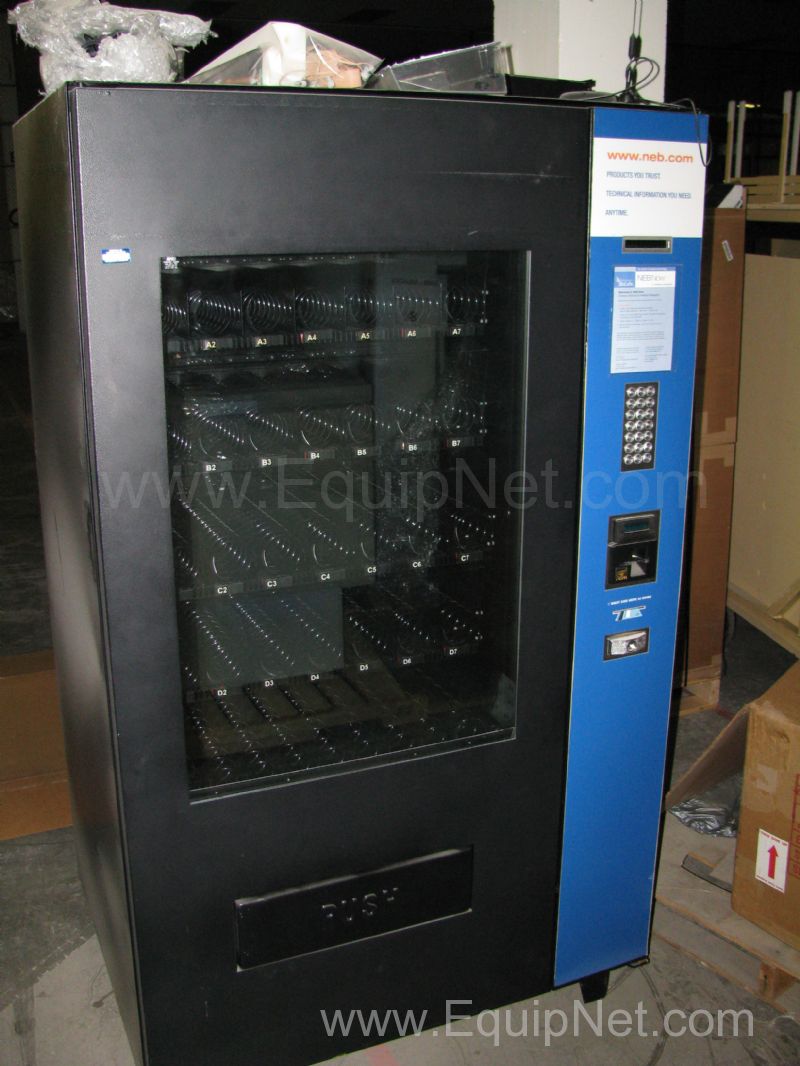 cStar Technologies Skygate MV 830 Vending Freezer 