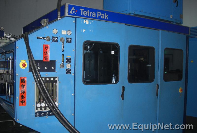 Tetra Pak Stretch Blow Moulding Machine Model LX-6