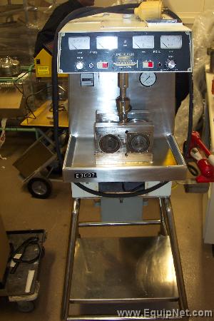 Freund Model Mini Roller Compactor-Chilsonator