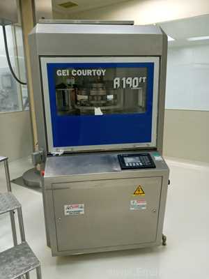 Compressora de Comprimidos GEA Courtoy R190