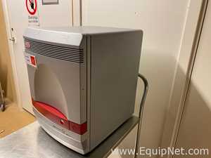 Applied Biosystems BAX Q7 PCR and Thermal Cycler