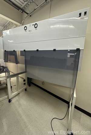 Cleatech Vertical Laminar Flow Hood