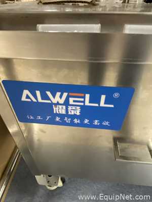 Combinação Envasadora-Tampadora Monobloco  Shanghai ALWELL Machinery Equipment YSFL-2T