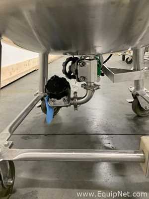 Precision Stainless 300 Liter Insulated Mobile Mixing Tank - V-3122C