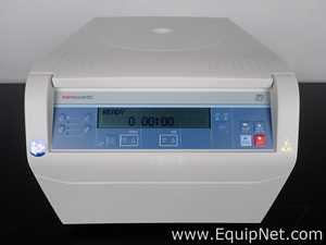 Centrífuga para Laboratórios Thermo Fisher Scientific Sorvall ST8