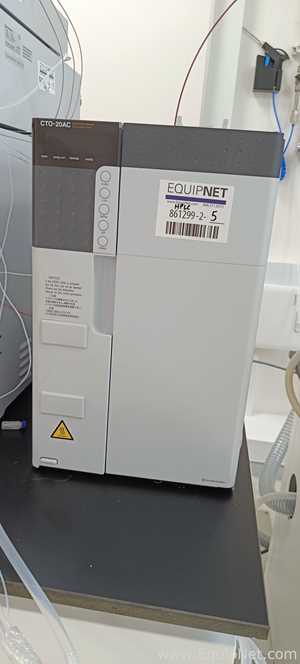 Shimadzu HPLC With SIL-30ACMP Nexera X2 Autosampler Column Oven -  Degasser And Liquid Chromatograph
