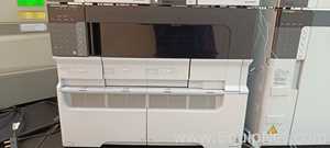 HPLC Shimadzu SIL-30ACMP