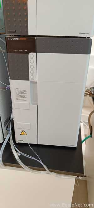 HPLC Shimadzu SIL-30ACMP