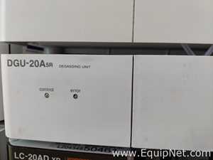 HPLC Shimadzu SIL-30ACMP
