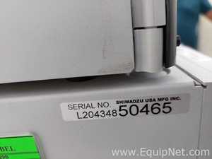 HPLC Shimadzu SIL-30ACMP