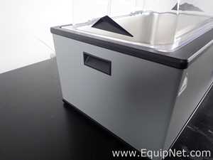 Baño María / Circulador Polyscience WBE28