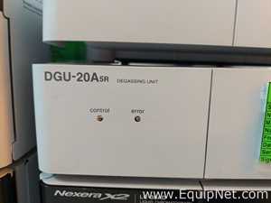 HPLC Shimadzu SIL-30ACMP