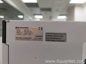 HPLC Shimadzu SIL-30ACMP