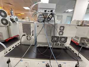 HPLC Shimadzu SIL-30ACMP