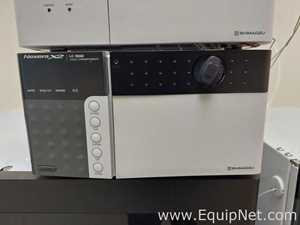 HPLC Shimadzu SIL-30ACMP