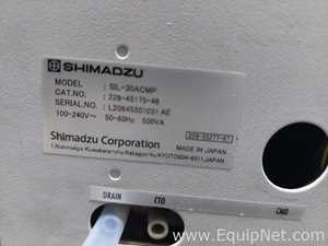 HPLC Shimadzu SIL-30ACMP