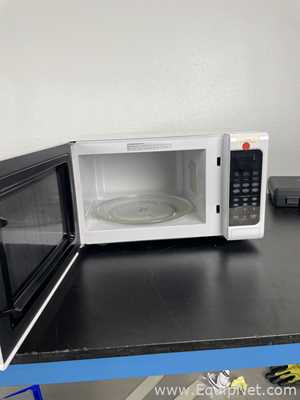 Sistema de Síntese por Microondas Sanyo Electric Co LTD em-s756ow
