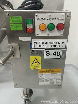Misturador Industrial Incolnox Ltda 15 Kg V Blender