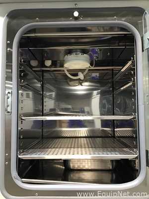 VWR VWR51014991 Double Stack CO2 Incubators On Wheels