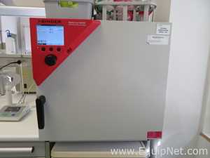 Binder KT 53 Cooling Incubator