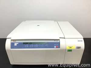 Centrífuga para laboratorio Thermo Fisher Scientific Heraeus Megafuge 40R