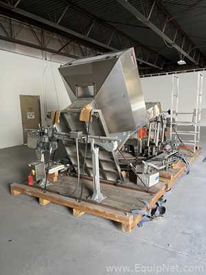 Ronchi Mario spa Elevator and Nordson PROblue 4 Gluer