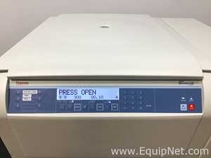 Centrífuga para Laboratórios Thermo Fisher Scientific Heraeus Multifuge X3R