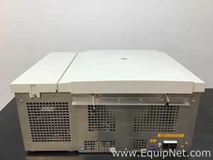 Centrífuga para Laboratórios Thermo Fisher Scientific Heraeus Multifuge X3R