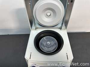 Eppendorf 5415 R Laboratory Centrifuge