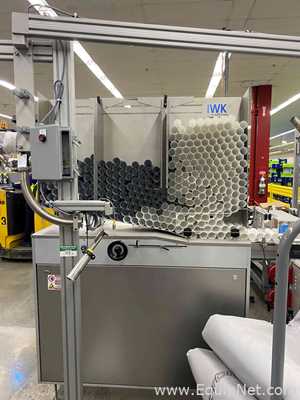 Línea para Llenado en Tubo IWK Verpackungstechnik GmbH 2843439