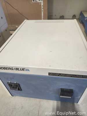 Lindberg and BlueM HTF55322A Split Hinge Tube Furnace with Control Console