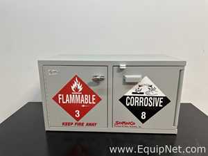 Armário de Armazenamento para Inflamáveis SciMatCo Requisitos de Ar 4 GALS.  4 Galão