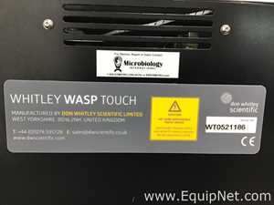 Manejadora de Líquidos Microbiology International Whitley Wasp Touch