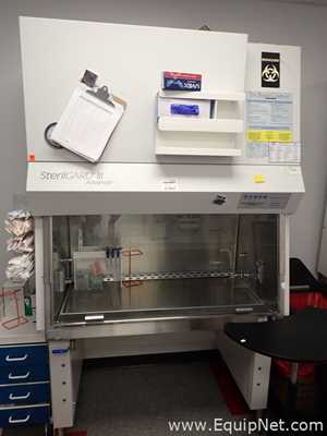 Baker Company SG403 Biological Safety Cabinet
