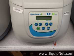 Centrífuga para laboratorio Benchmark Scientific LC-8