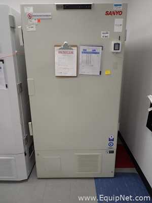 Congelador Sanyo U71VC