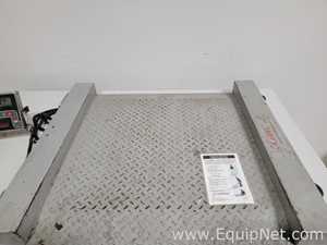 Cardinal Detecto RW-500 Scale with Cardinal Detecto 204 Digital Weight Indicator