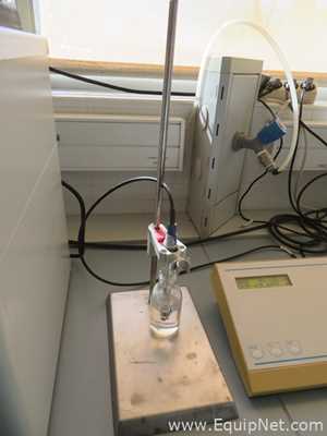 MeterLab CDM210 Conductivity Meter With Retort Stand- R and D