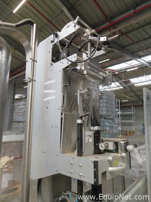 Sleever International Sleevercombi Shrink Sleeve Machine - Bottle Sleever Line