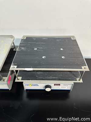 Lot Of 2 VWR 200 Rocking Platforms
